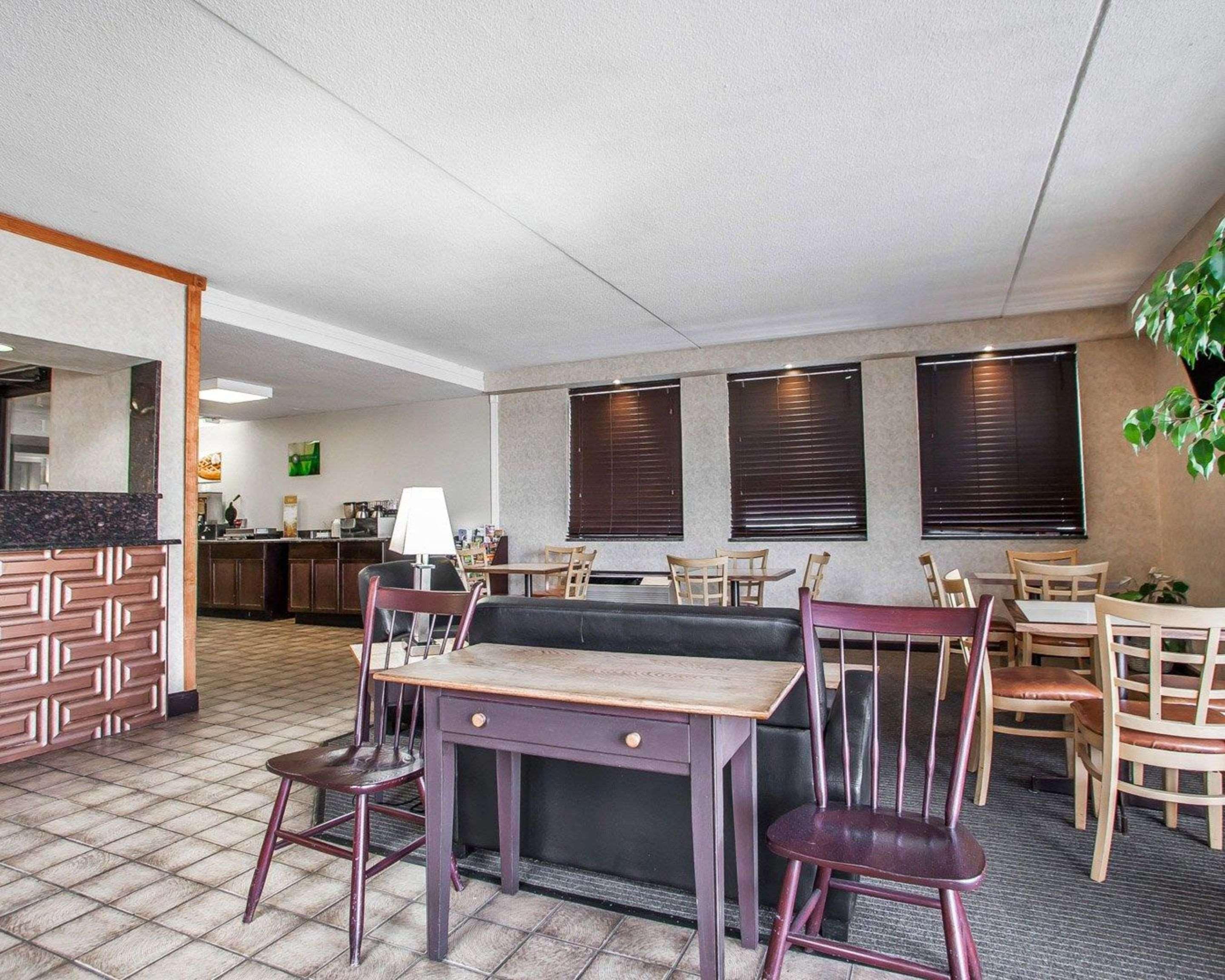 Comfort Inn & Suites Wyomissing-Reading Esterno foto