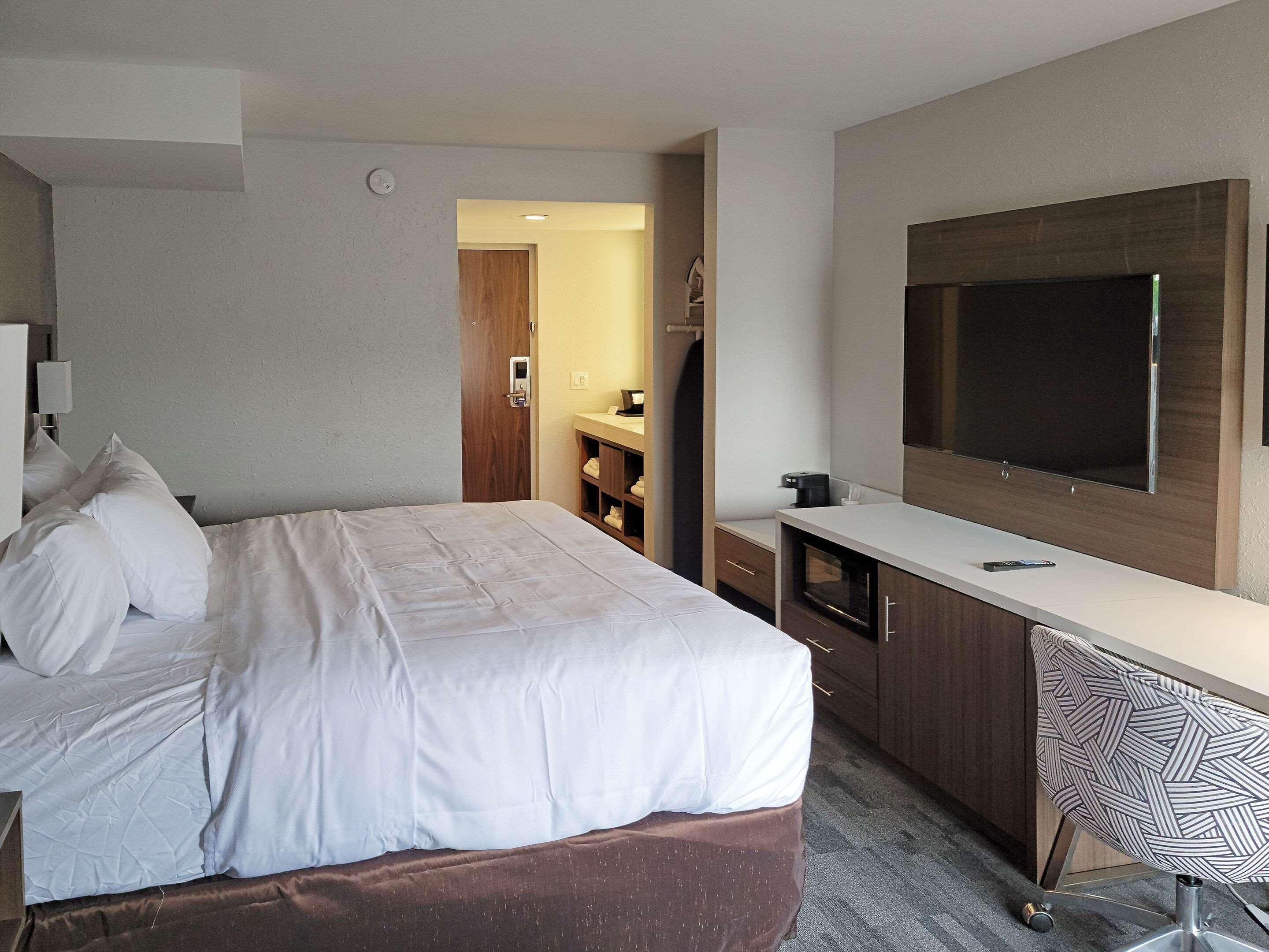 Comfort Inn & Suites Wyomissing-Reading Esterno foto