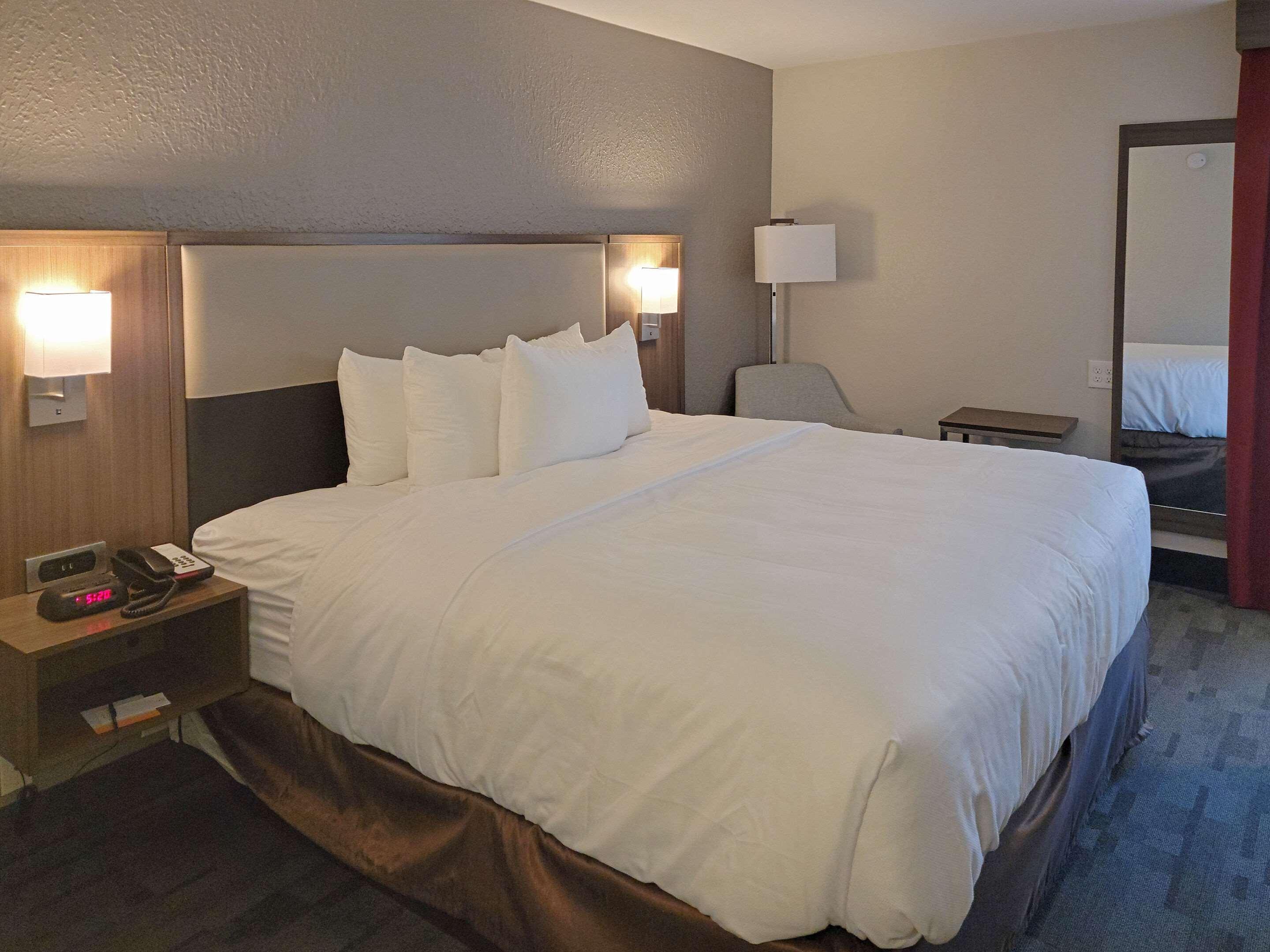 Comfort Inn & Suites Wyomissing-Reading Esterno foto