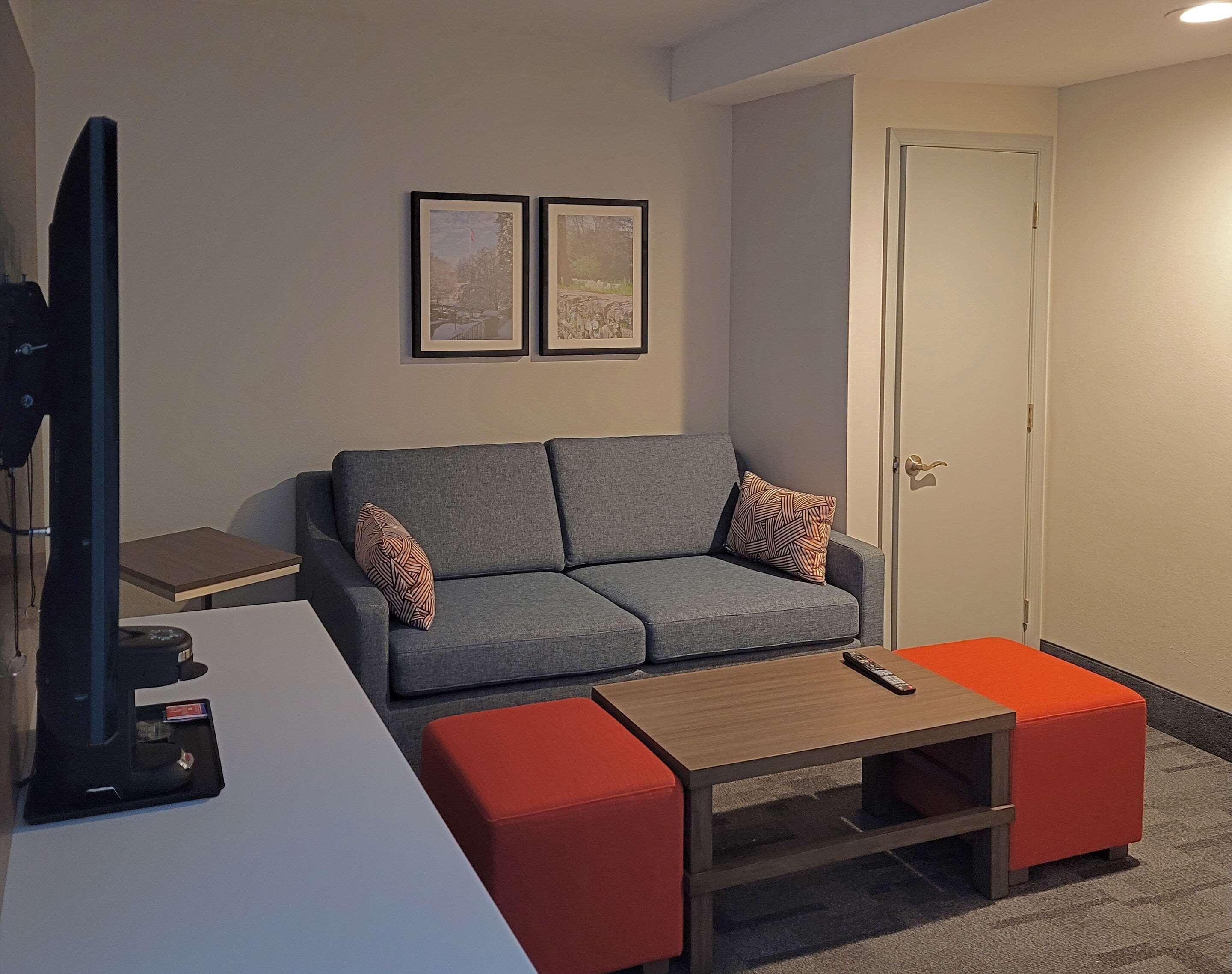 Comfort Inn & Suites Wyomissing-Reading Esterno foto