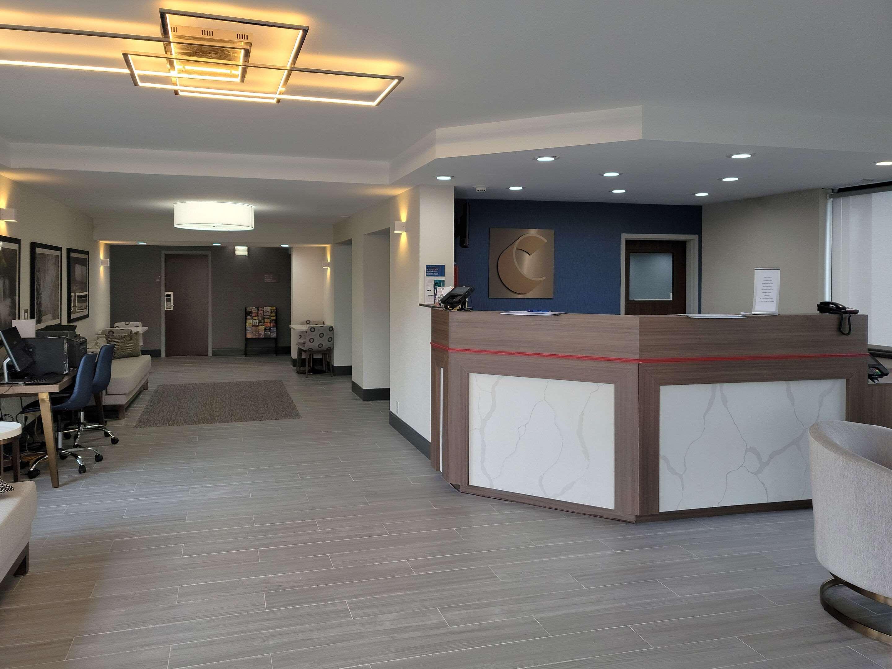 Comfort Inn & Suites Wyomissing-Reading Esterno foto