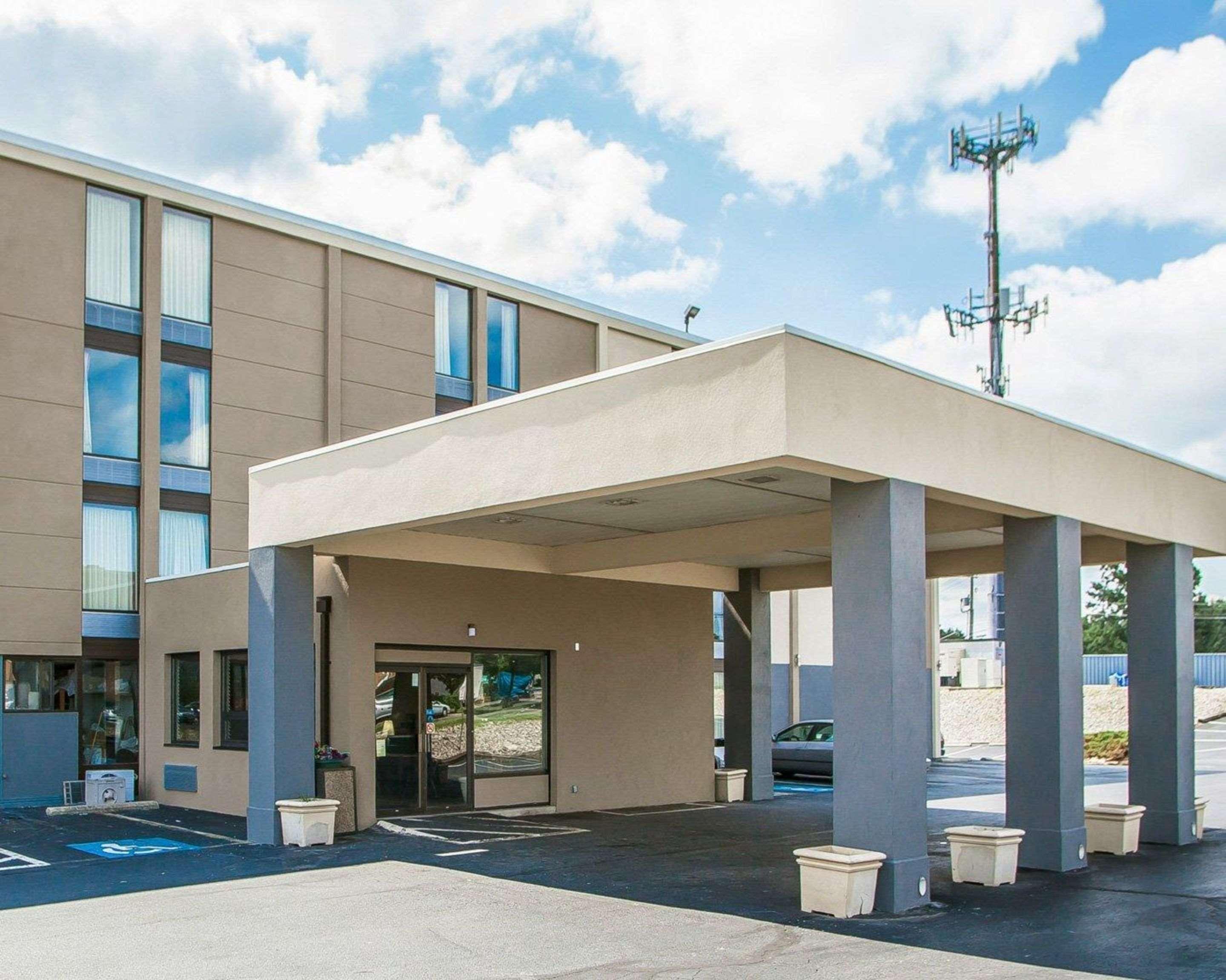 Comfort Inn & Suites Wyomissing-Reading Esterno foto