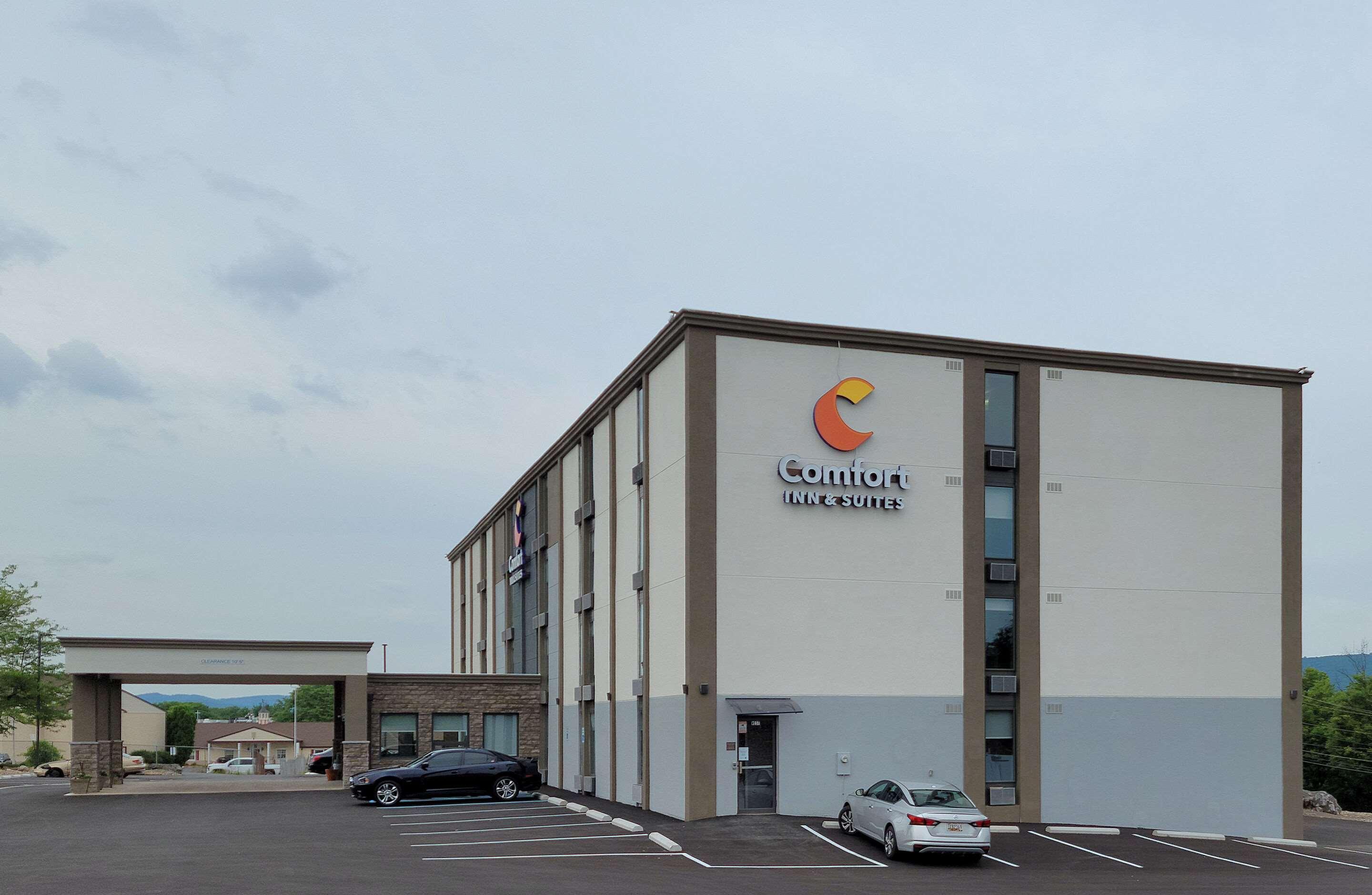 Comfort Inn & Suites Wyomissing-Reading Esterno foto