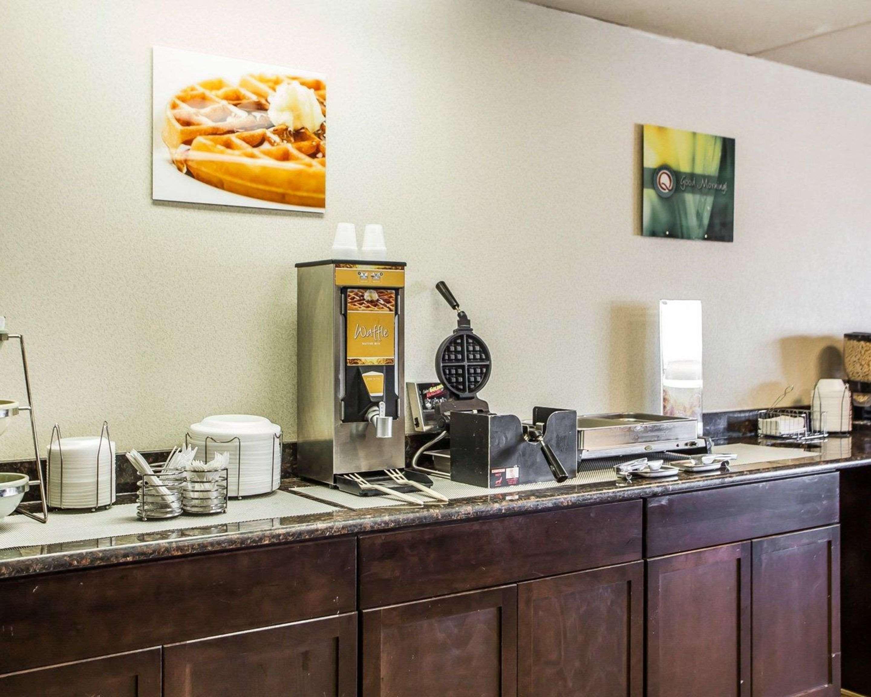 Comfort Inn & Suites Wyomissing-Reading Esterno foto