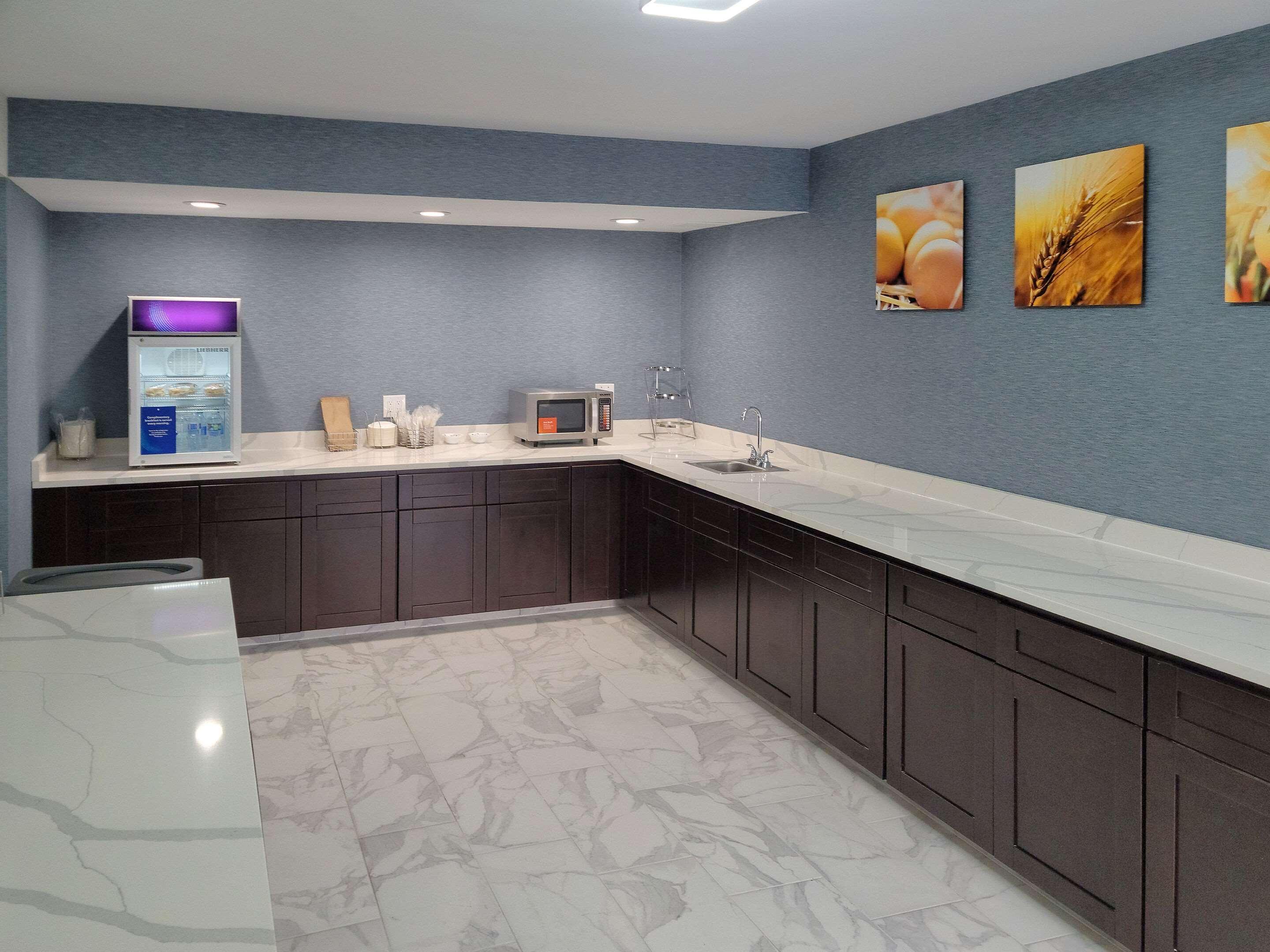 Comfort Inn & Suites Wyomissing-Reading Esterno foto